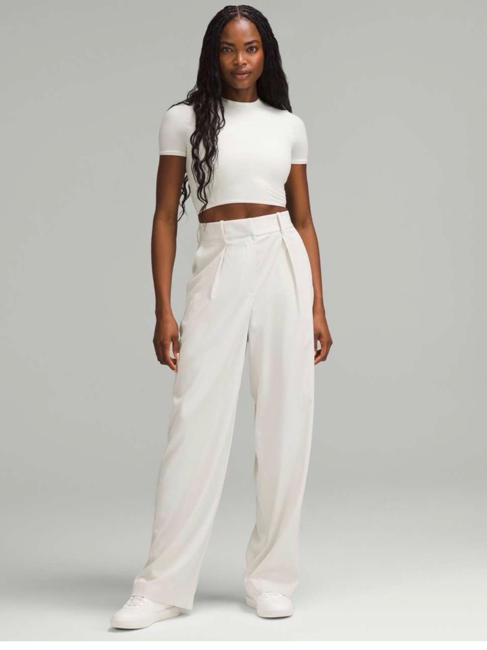 LULULEMON- PLEAT FRONT HIGH RISE TROUSER- BONE- SIZE 2- NEW!